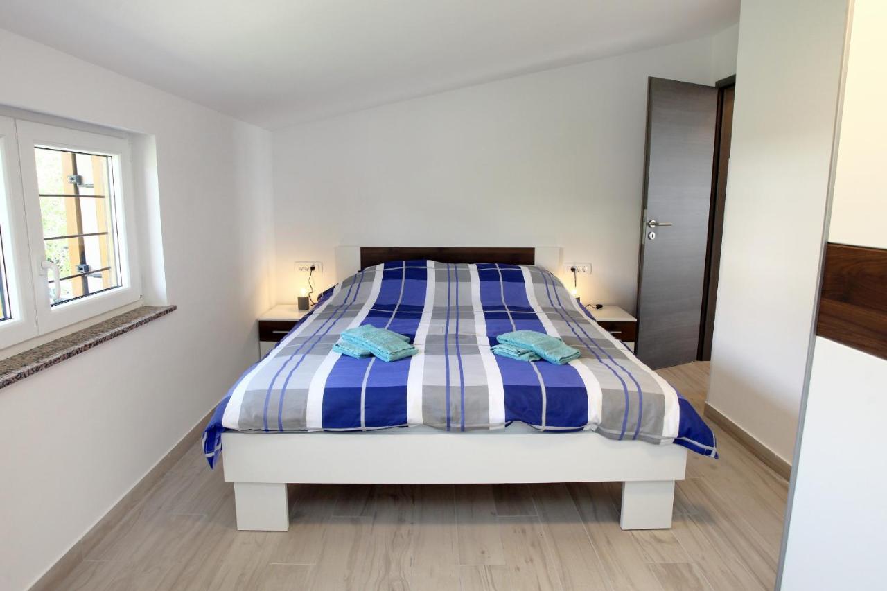 Sea View Istrian Countryside Apartment - Rota Dragonja Екстер'єр фото