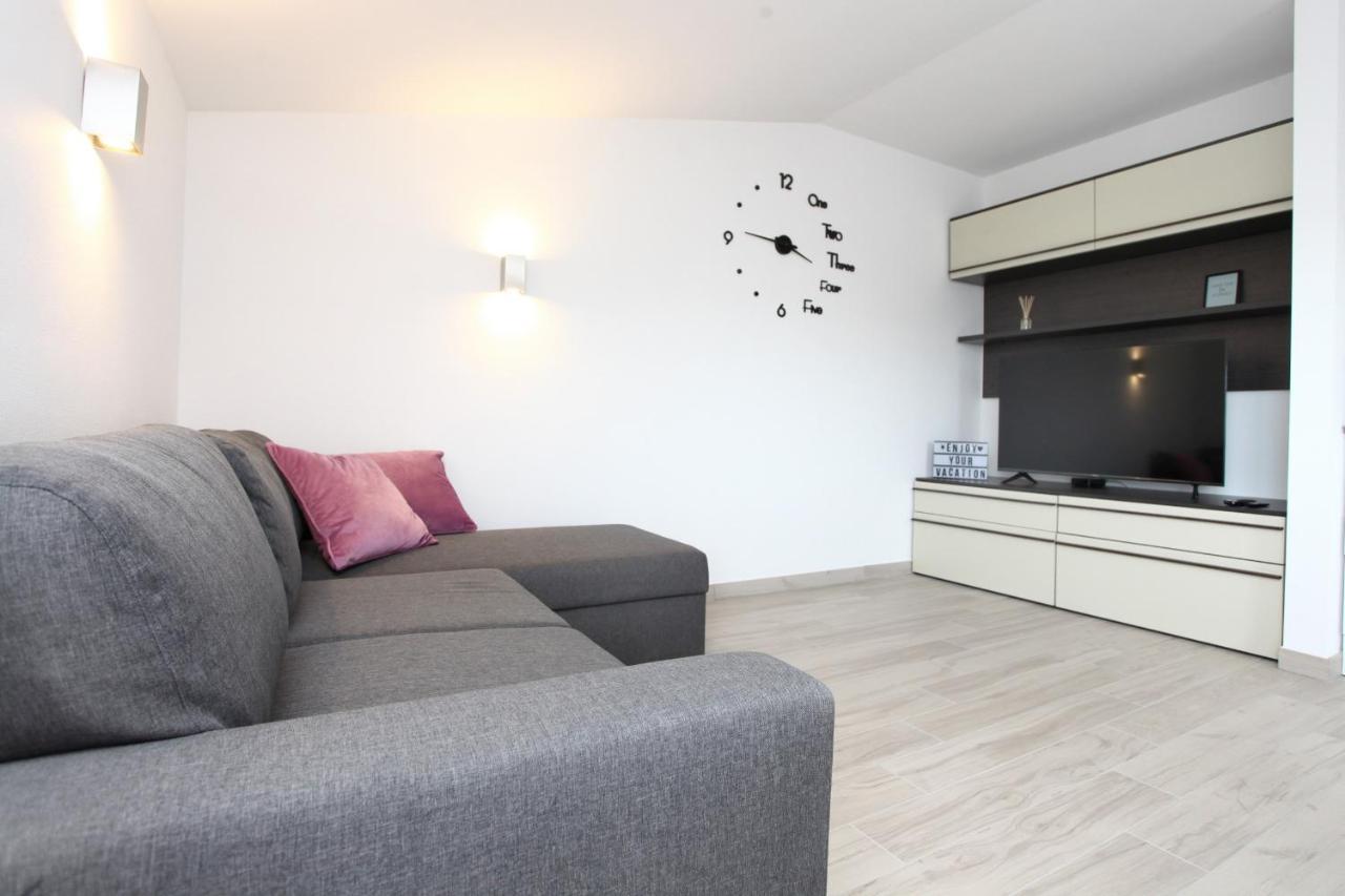 Sea View Istrian Countryside Apartment - Rota Dragonja Екстер'єр фото