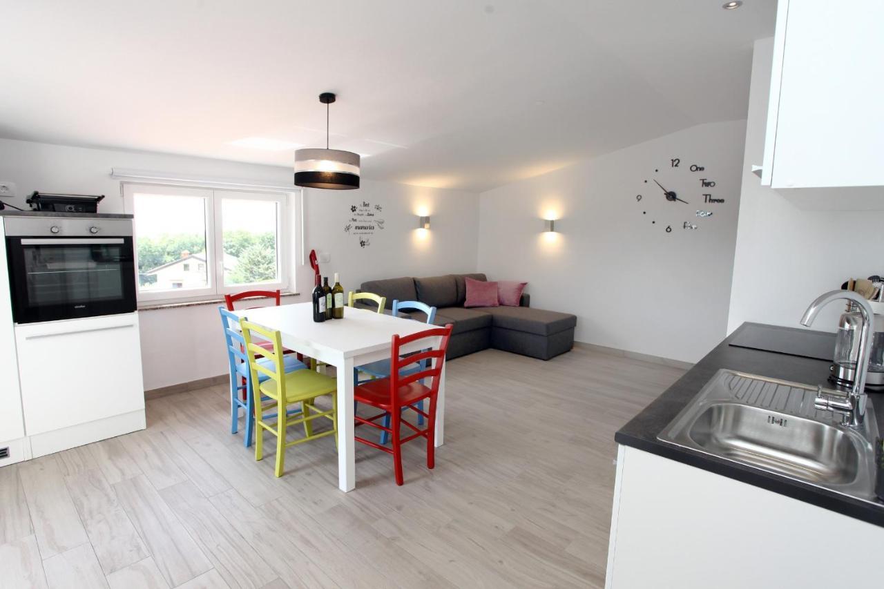 Sea View Istrian Countryside Apartment - Rota Dragonja Екстер'єр фото